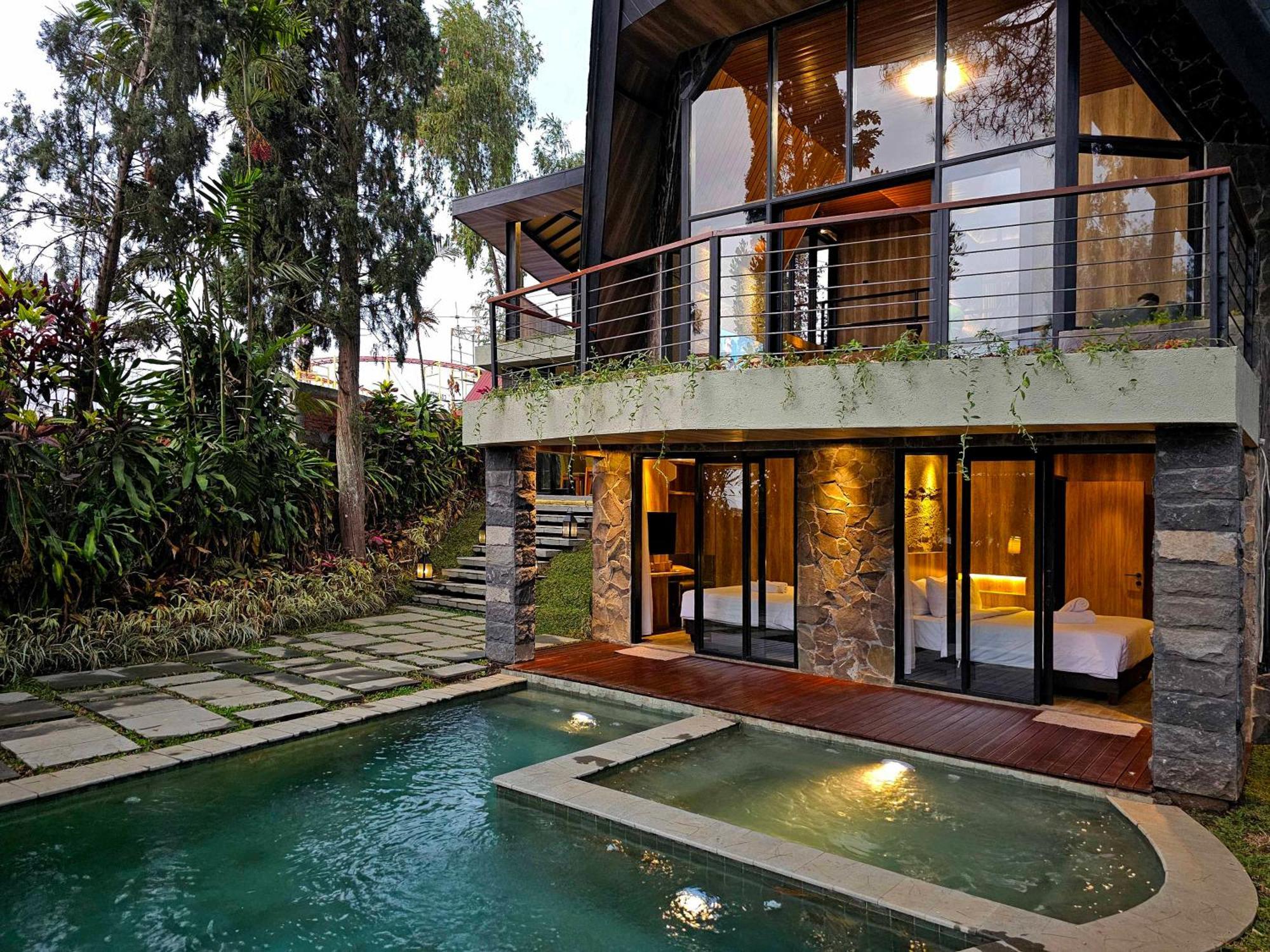 Villa 4-Br Klub Bunga No 4 Batu Malang Kültér fotó