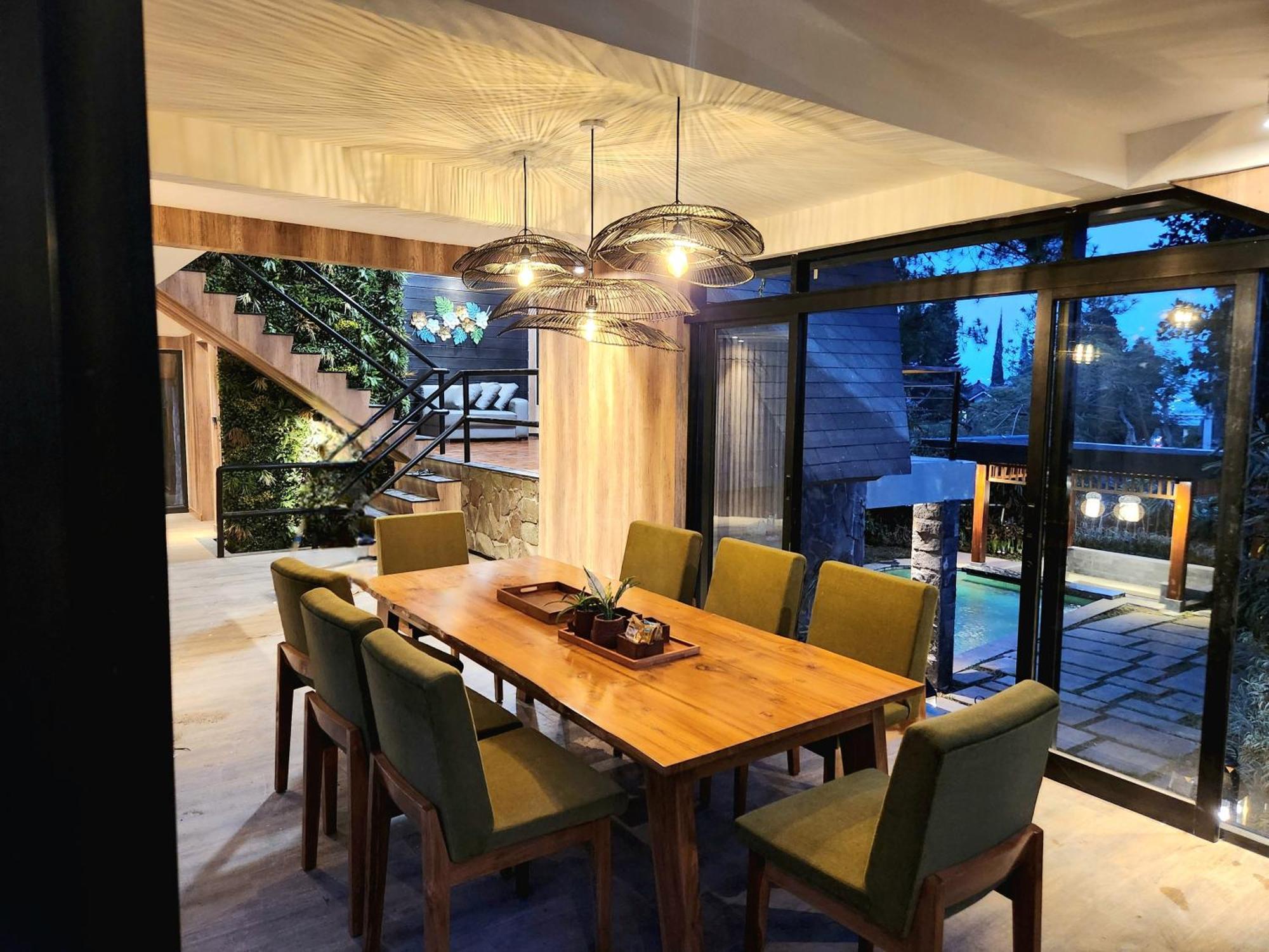 Villa 4-Br Klub Bunga No 4 Batu Malang Kültér fotó